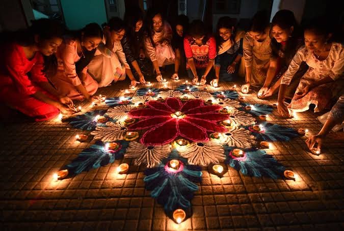 Best TVs to Gift Your Parents This Festive Season (Great Indian Festival 2026)
